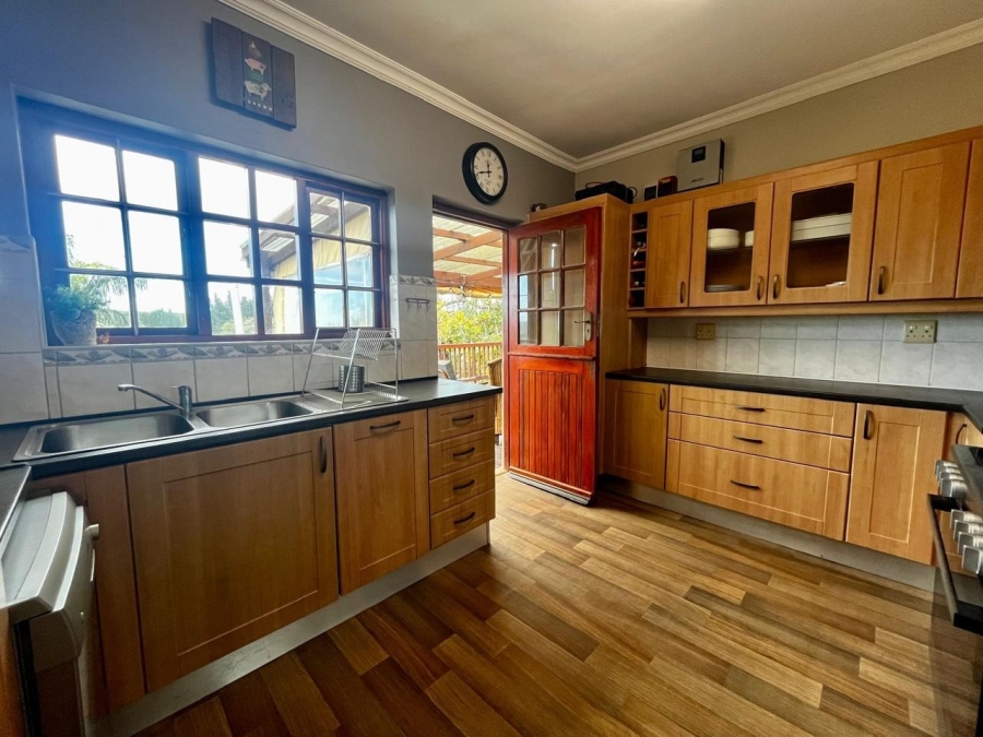 5 Bedroom Property for Sale in Nahoon Eastern Cape